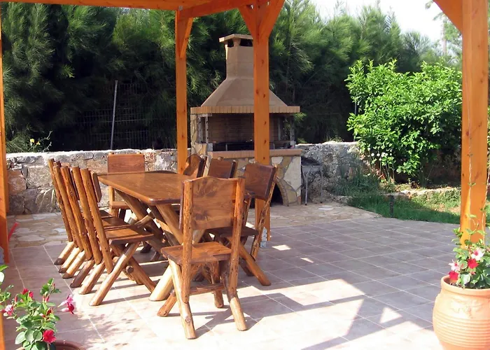 Maria\'S Studios